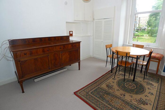 1 Bedroom Flat To Rent In Magdalen Yard Road, Flat /, Dundee, DD1