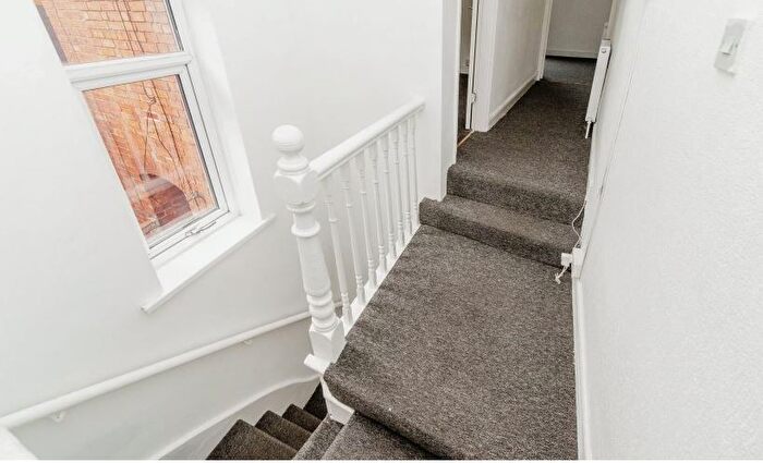 3 Bedroom Property To Rent In West Bromwich Road, Walsall, WS1