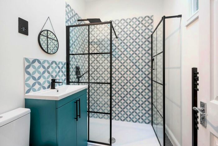 2 Bedroom Flat To Rent In Beaufort Villas, Bath, BA1