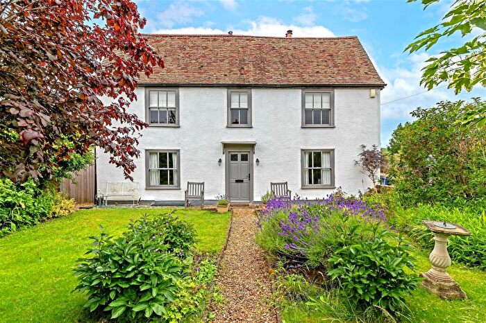 5 Bedroom Detached House For Sale In The Old Farmhouse, Gamlingay, SG19