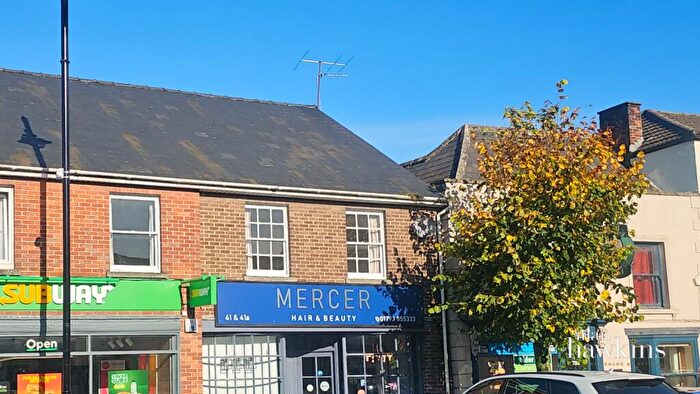 2 Bedroom Flat To Rent In High Street, Royal Wootton Bassett, SN4