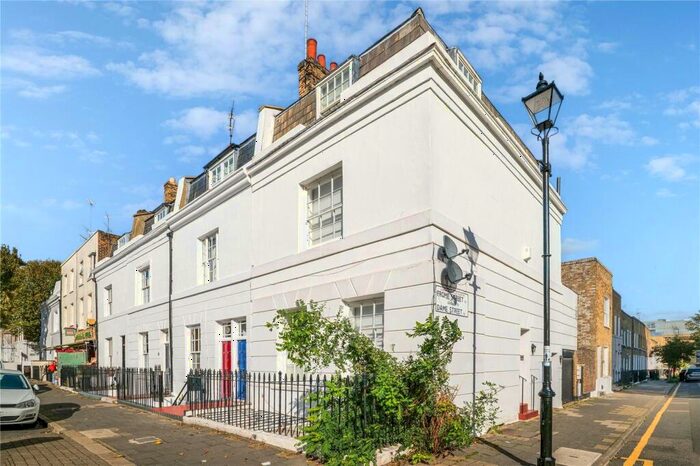 2 Bedroom Flat To Rent In St. Peter's Street, Angel, N1