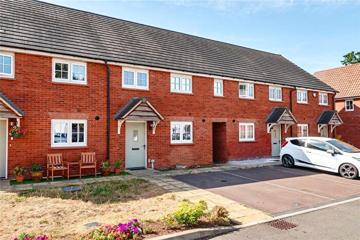 3 Bedroom Terraced House For Sale In Duxbury Close, Great Oldbury, Stonehouse, GL10