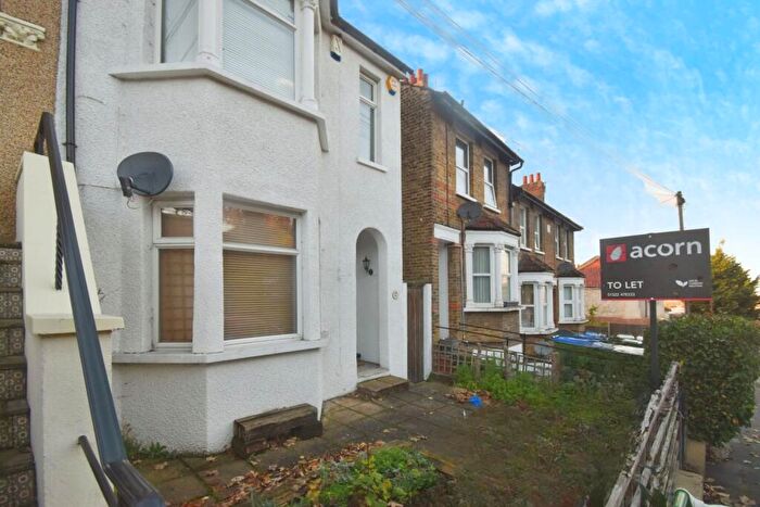 3 Bedroom Terraced House To Rent In Picardy Road Belvedere, DA17