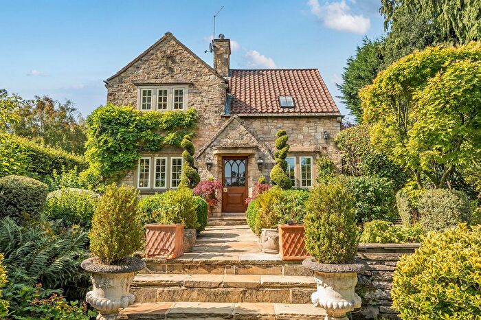 3 Bedroom Detached House For Sale In College Farm Lane, Linton, LS22