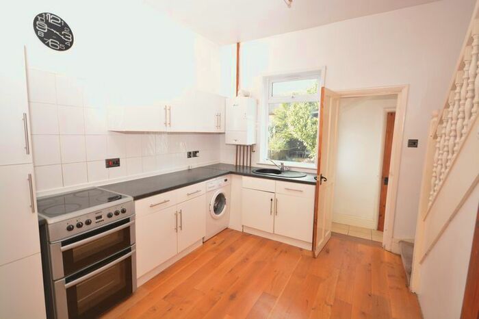 2 Bedroom Terraced House To Rent In Perryfield Street, Maidstone, Kent ME14
