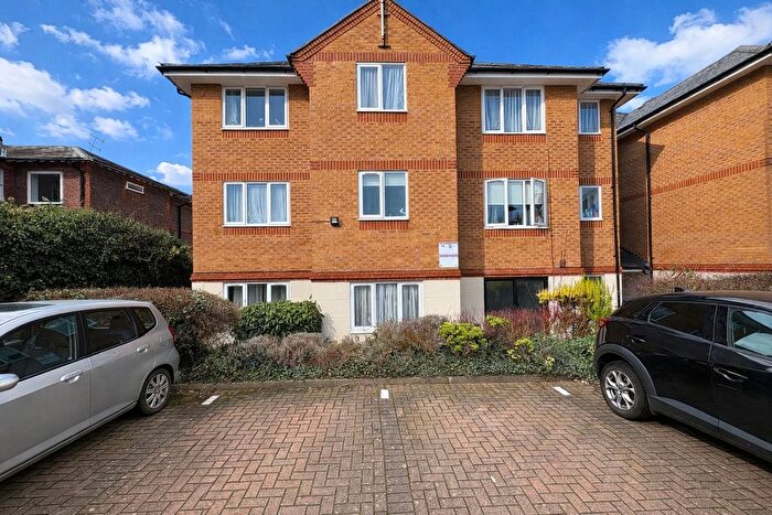 1 Bedroom Flat For Sale In Alexandra Road, Hemel Hempstead, HP2