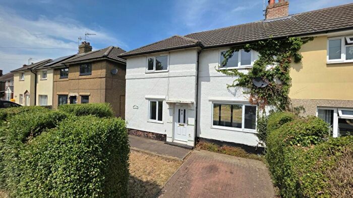 3 Bedroom Semi-Detached House For Sale In Grantham Road, Sleaford, NG34