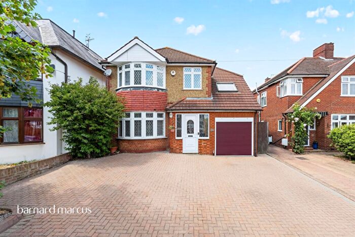 5 Bedroom Detached House For Sale In Collingwood Avenue, Surbiton, KT5