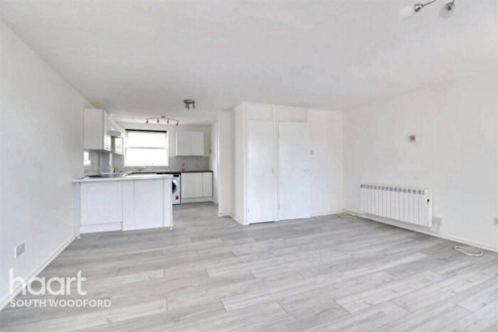 3 Bedroom Maisonette To Rent In Tamar Square, Woodford Green, IG8
