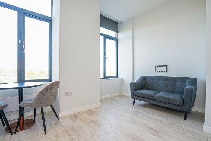 1 Bedroom Flat To Rent In Goodman Street, Leeds, LS10