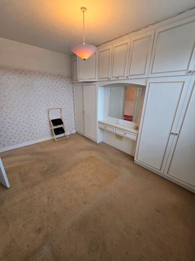 4 Bedroom End Of Terrace House To Rent In Grosvenor Drive, Hornchurch, RM11