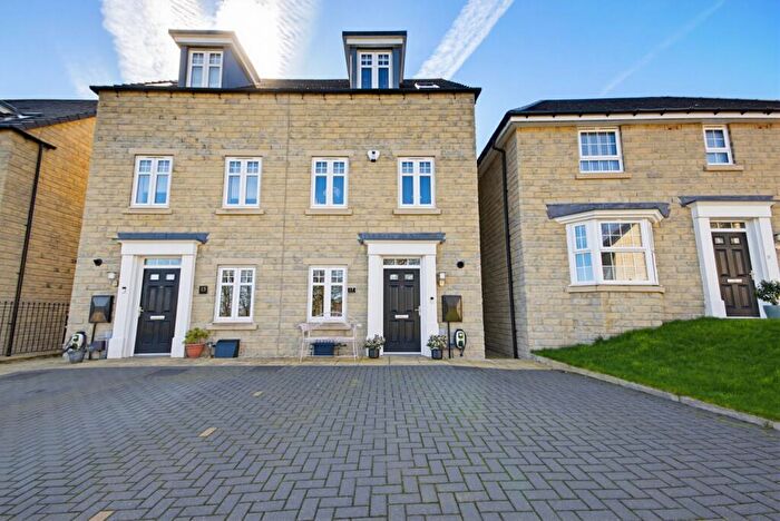 3 Bedroom Semi Detached House For Sale In Bowland Close, Honley, Holmfirth, HD9