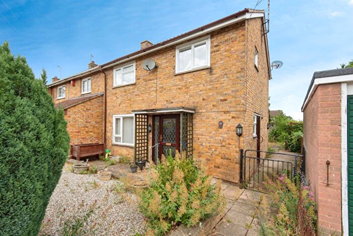 3 Bedroom Semi-Detached House For Sale In Field Crescent, Royston, SG8