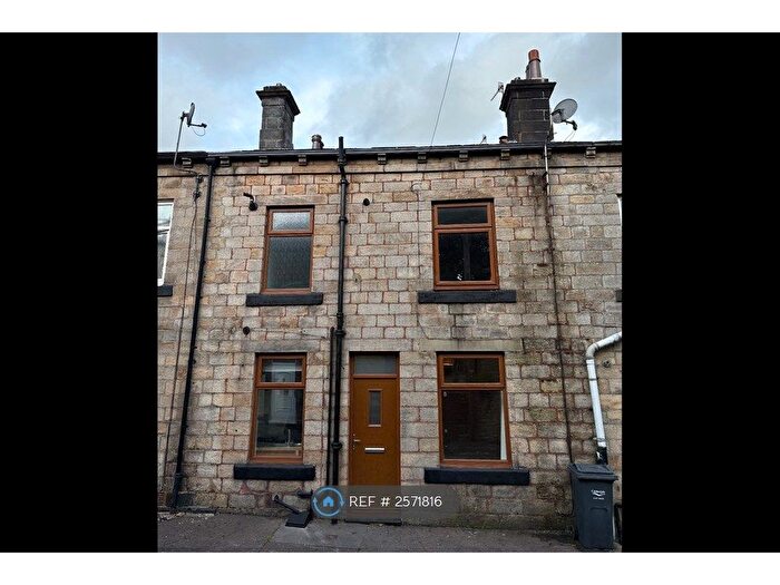 2 Bedroom Terraced House To Rent In Gladstone Street, Todmorden, OL14