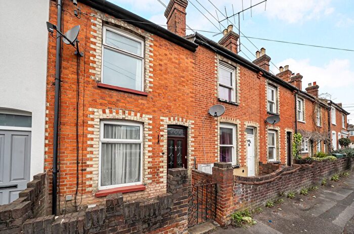 3 Bedroom Terraced House For Sale In Guildford, Surrey, GU1