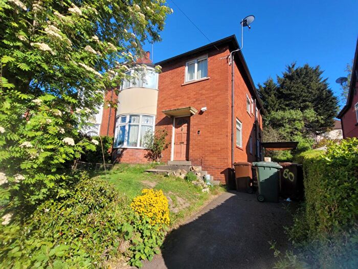 4 Bedroom Semi Detached House For Sale In Copgrove Road, Leeds, LS8