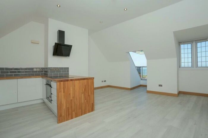 2 Bedroom Flat To Rent In Beresford Gardens, 'Cliftonville Avenues', Margate, CT9