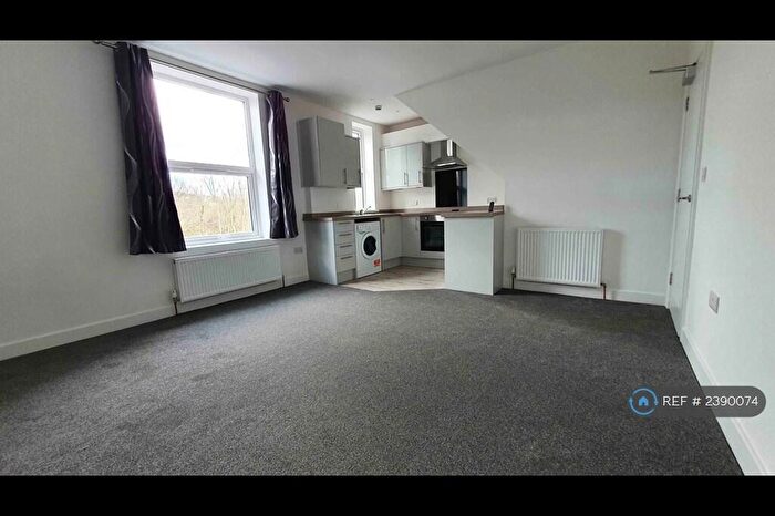 1 Bedroom Flat To Rent In Ivan House, Keighley, BD20