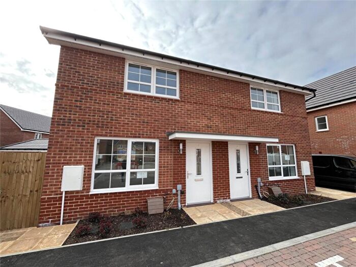 2 Bedroom House For Sale In Ryebank Gate, Drove Lane, Yapton, BN18