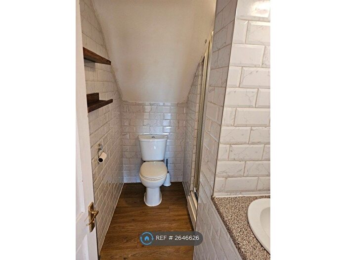 1 Bedroom Flat To Rent In Waverley St, Worcester, WR5