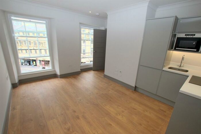 1 Bedroom Apartment To Rent In Grainger Street, Newcastle Upon Tyne, NE1
