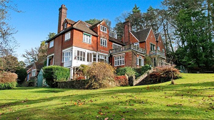 4 Bedroom Flat To Rent In Hindhead Road, Hindhead, Surrey, GU26