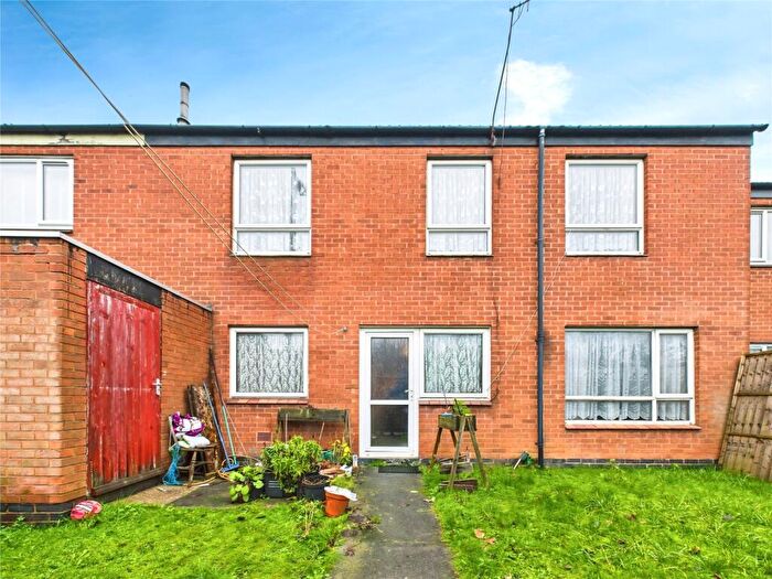 3 Bedroom Terraced House For Sale In Kelso Gardens, Nottingham, Nottinghamshire, NG2