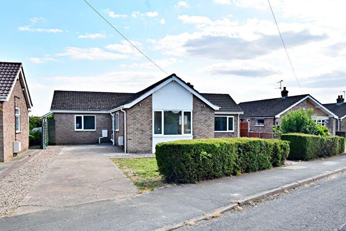 4 Bedroom Detached Bungalow For Sale In Manor Road, Saxilby, Lincoln, LN1