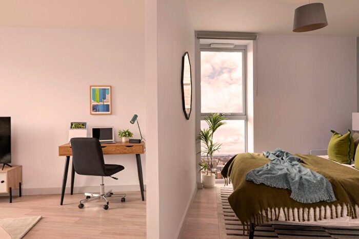 Apartment To Rent In Dockside, Edinburgh, EH6