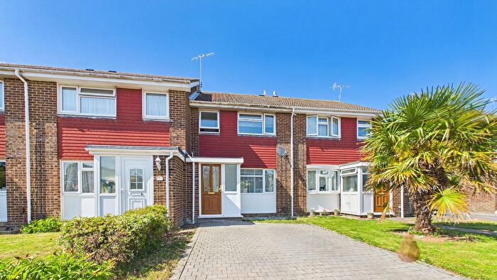 3 Bedroom Terraced House To Rent In Edmonton Road, Worthing, BN13