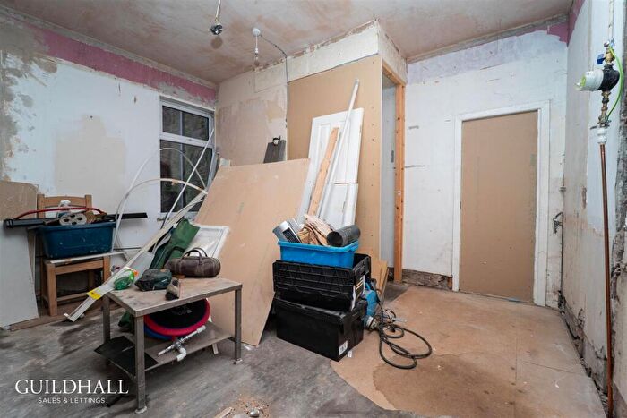 2 Bedroom Apartment For Sale In Park Road, Chorley, PR7