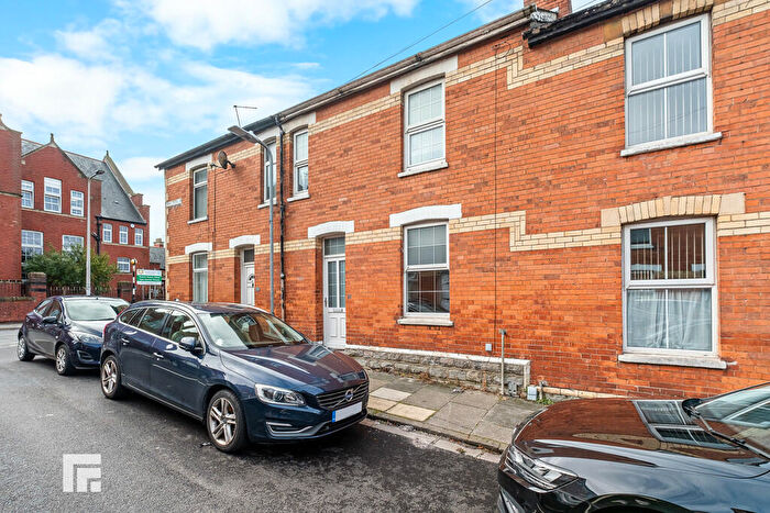 2 Bedroom Terraced House For Sale In Machen Street, Penarth, CF64