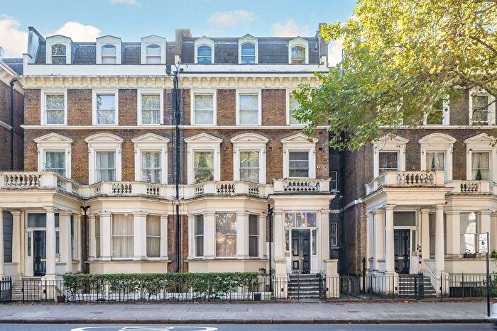 2 Bedroom Flat For Sale In Holland Park Avenue, Notting Hill, W11
