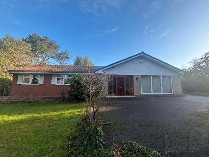 4 Bedroom Detached Bungalow For Sale In Coral Ridge, Wirral, CH43