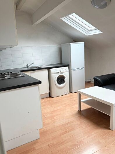 2 Bedroom Flat To Rent In Kelso Road, Leeds, LS2