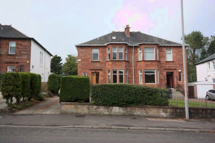 4 Bedroom Semi-Detached House To Rent In Clarkston Road, G44