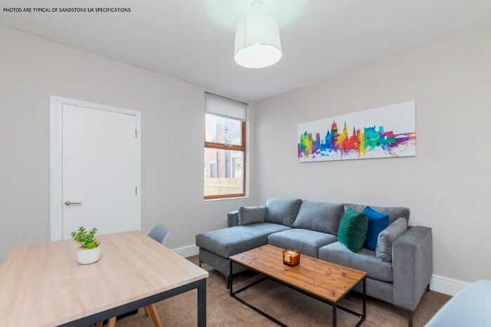 3 Bedroom Terraced House To Rent In Barff Road, Salford, Manchester, M5