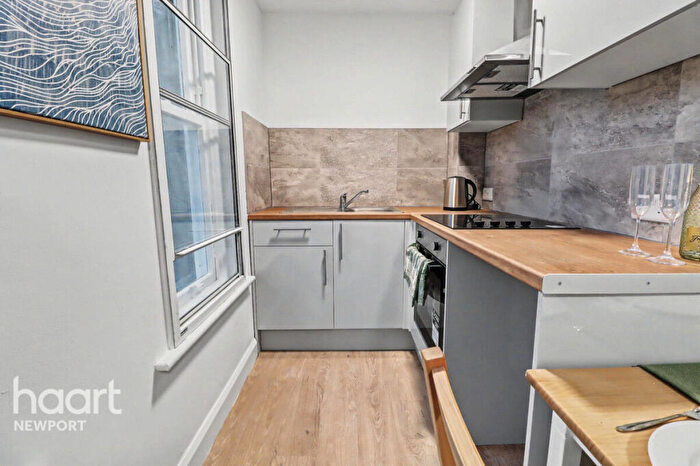 1 Bedroom Apartment To Rent In Clarence Place, Newport, NP19