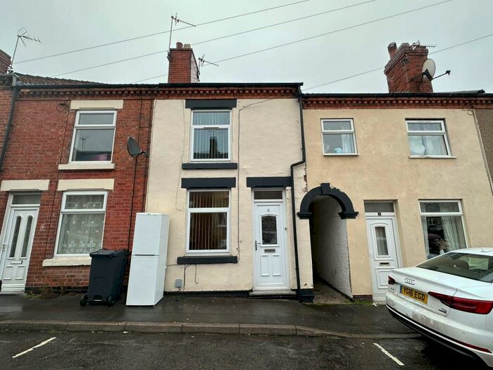 2 Bedroom House To Rent In Weston Street, Heanor, DE75
