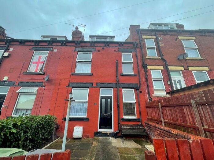 2 Bedroom Terraced House To Rent In Bankfield Terrace, Burley, Leeds, LS4