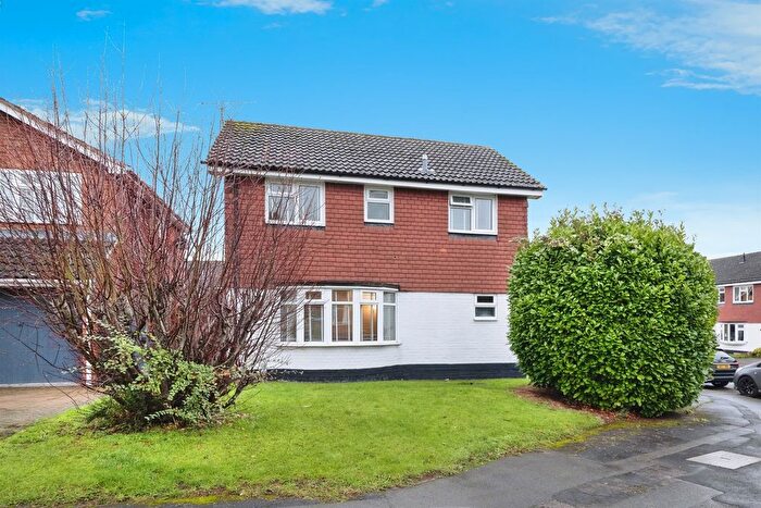 4 Bedroom Detached House For Sale In Burleigh Piece, Buckingham, MK18