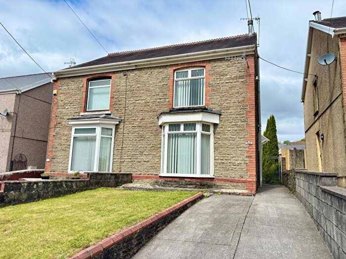 3 Bedroom Semi-Detached House For Sale In Grove Road, Pontardawe, Swansea., SA8