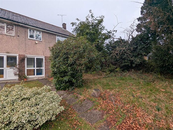 3 Bedroom End Of Terrace House To Rent In Presthope Road, Birmingham, B29