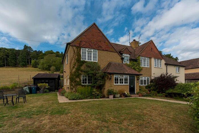 4 Bedroom Semi-Detached House For Sale In Varnells Terrace, Hambleden, Henley-On-Thames, RG9