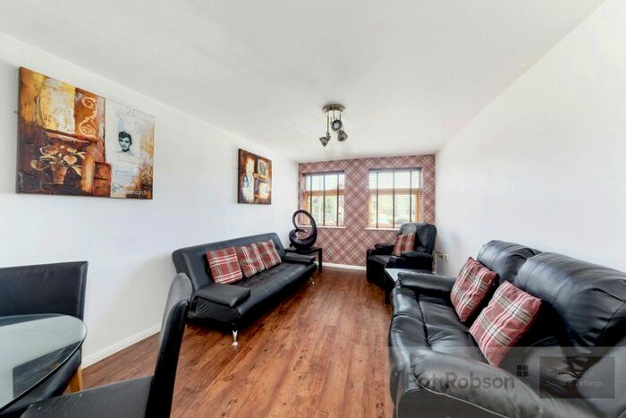 2 Bedroom Flat To Rent In Friars Wharf, Gateshead, NE10