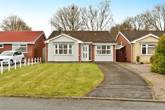 3 Bedroom Detached House For Sale In Tilstone Close, Hough, Crewe, CW2