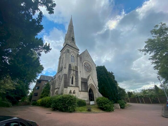 3 Bedroom Flat To Rent In Auchingramont Court, Union Street, Hamilton, ML3