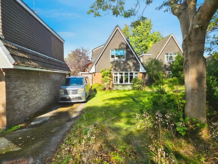 3 Bedroom Detached House For Sale In Wilbrahams Way, Alsager, Stoke-on-trent, ST7