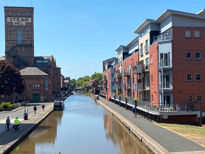 2 Bedroom Apartment To Rent In Shot Tower Close, Chester, CH1